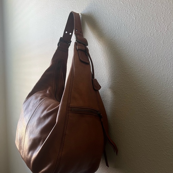 Banana Republic Brown Hobo Bag with Rich Leather - Picture 6 of 12